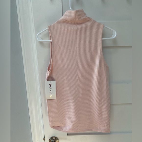 Athleta flurry base layer tank in milkshake pink , size small activewear - Picture 6 of 8